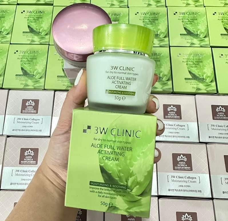 3W CLINIC Kem Dưỡng Da Tinh Chất Lô Hội 1