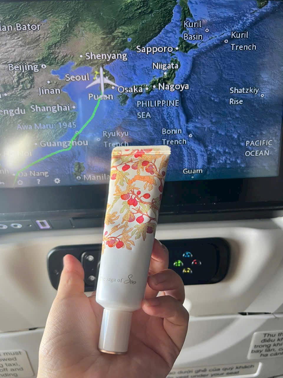 Kem Dưỡng Da Tay Của Tập Đoàn Saga Hàn Quốc 2