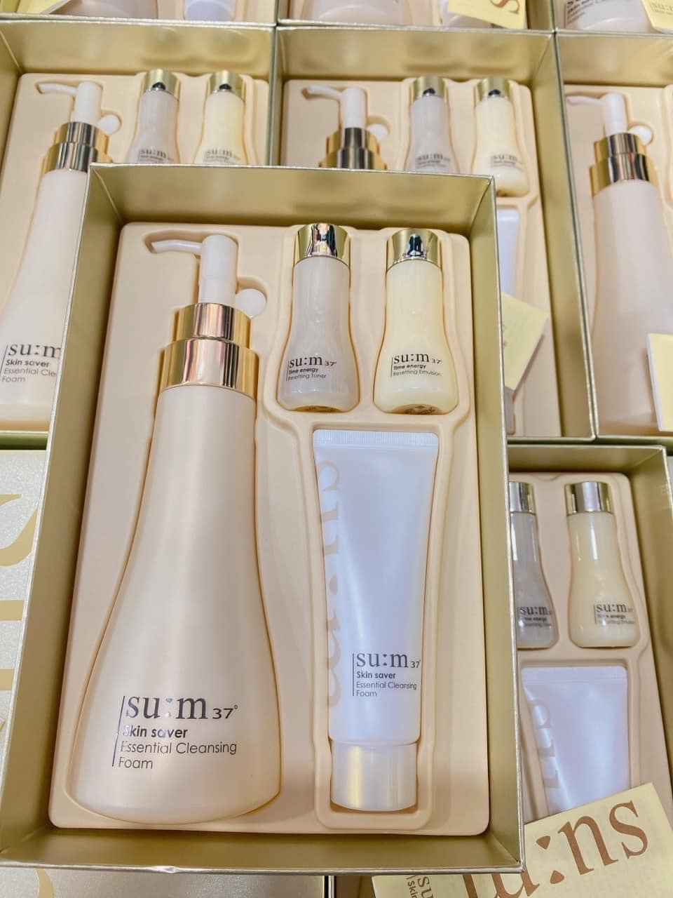SET SỮA RỬA MẶT Sum37 Skin Saver Essential Cleansing Foam 2