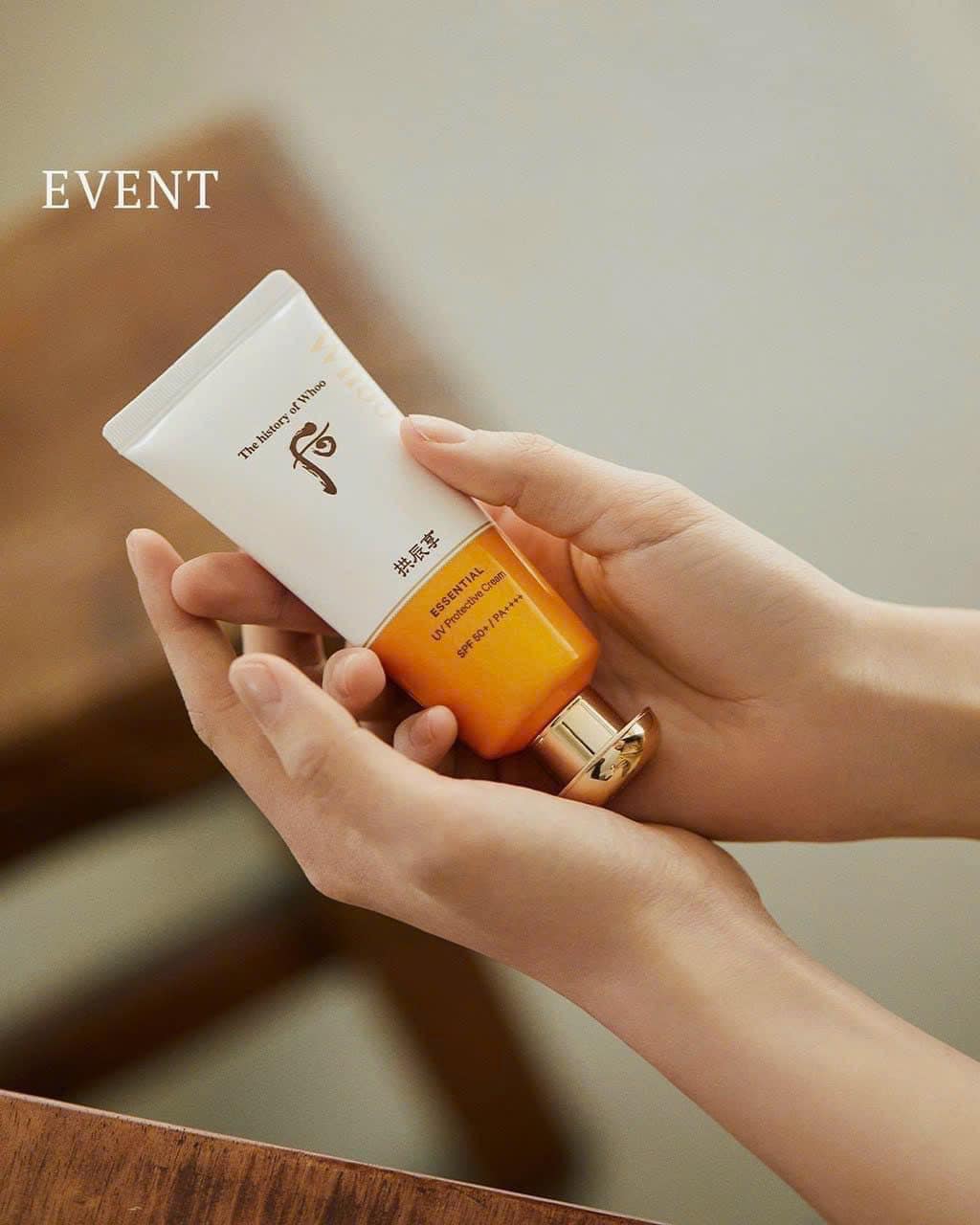 Set Kem Chống Nắng Whoo Essential Sun Cream SPF 50PA 1
