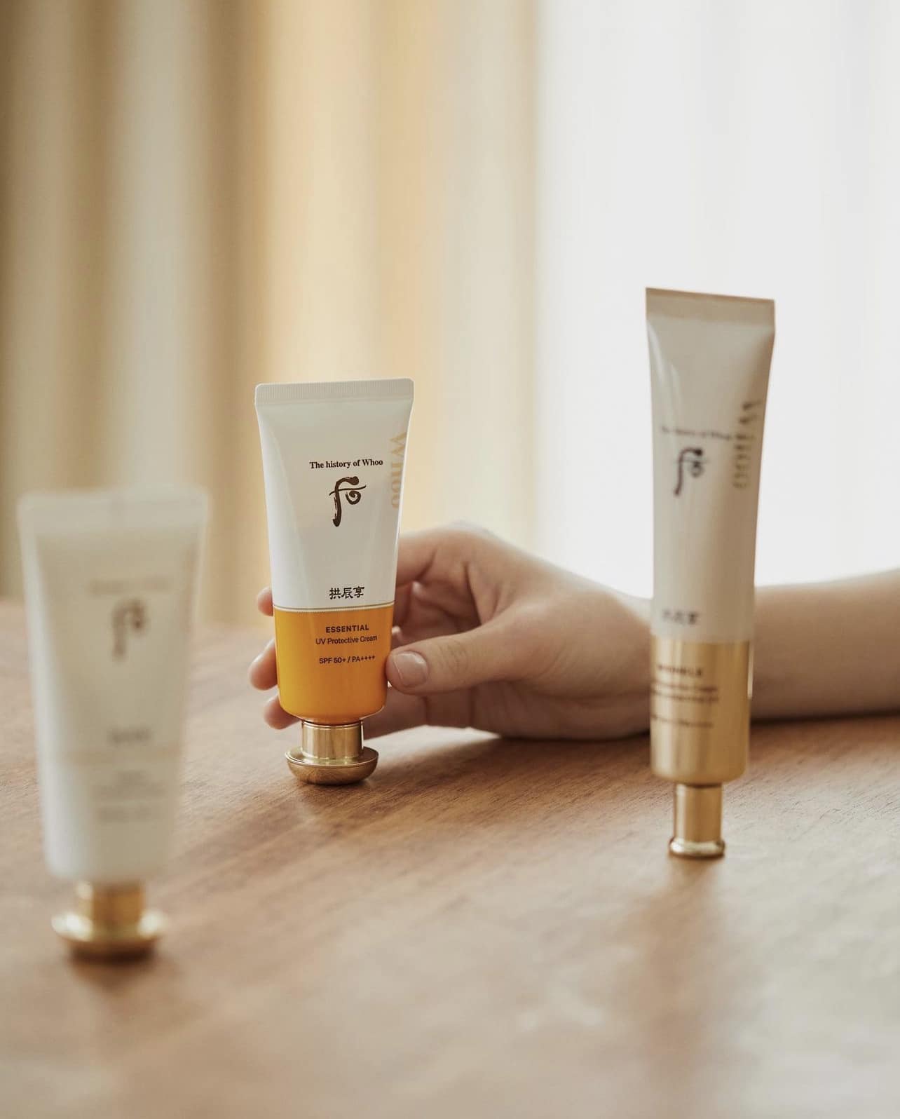 Set Kem Chống Nắng Whoo Essential Sun Cream SPF 50PA 2