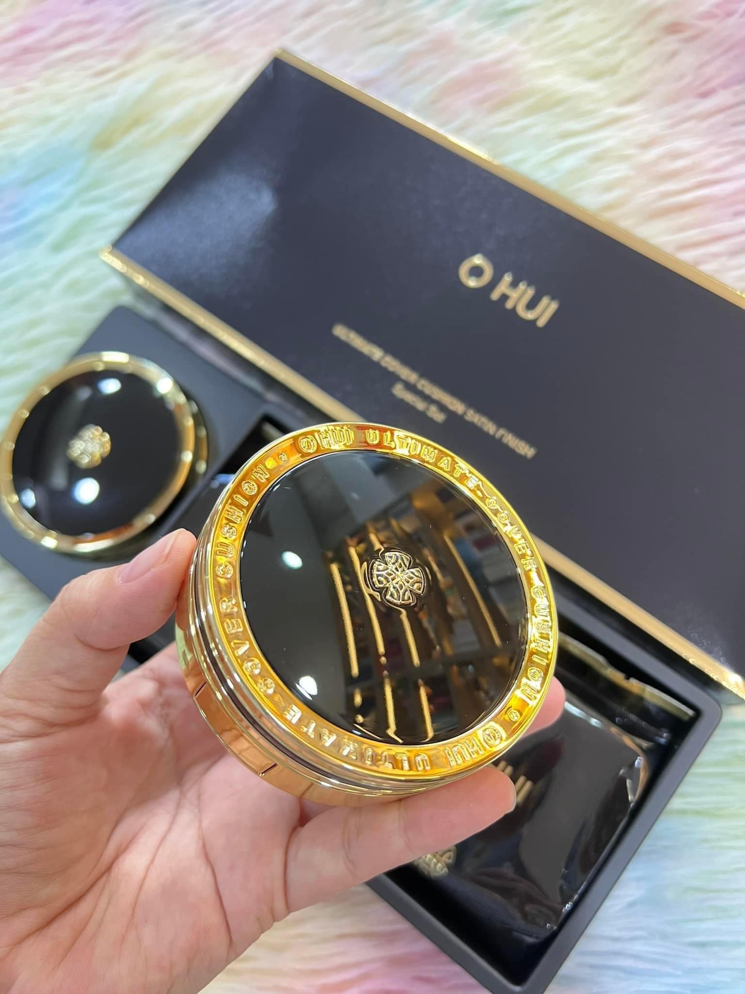 Set Phấn Nước Ohui Đen Ultimate Cover Mesh Cushion 2