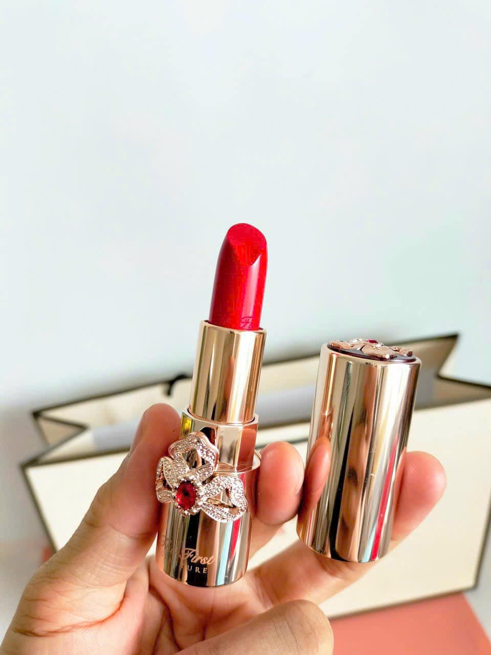 Son OHUI The First Geniture Lipstick 2