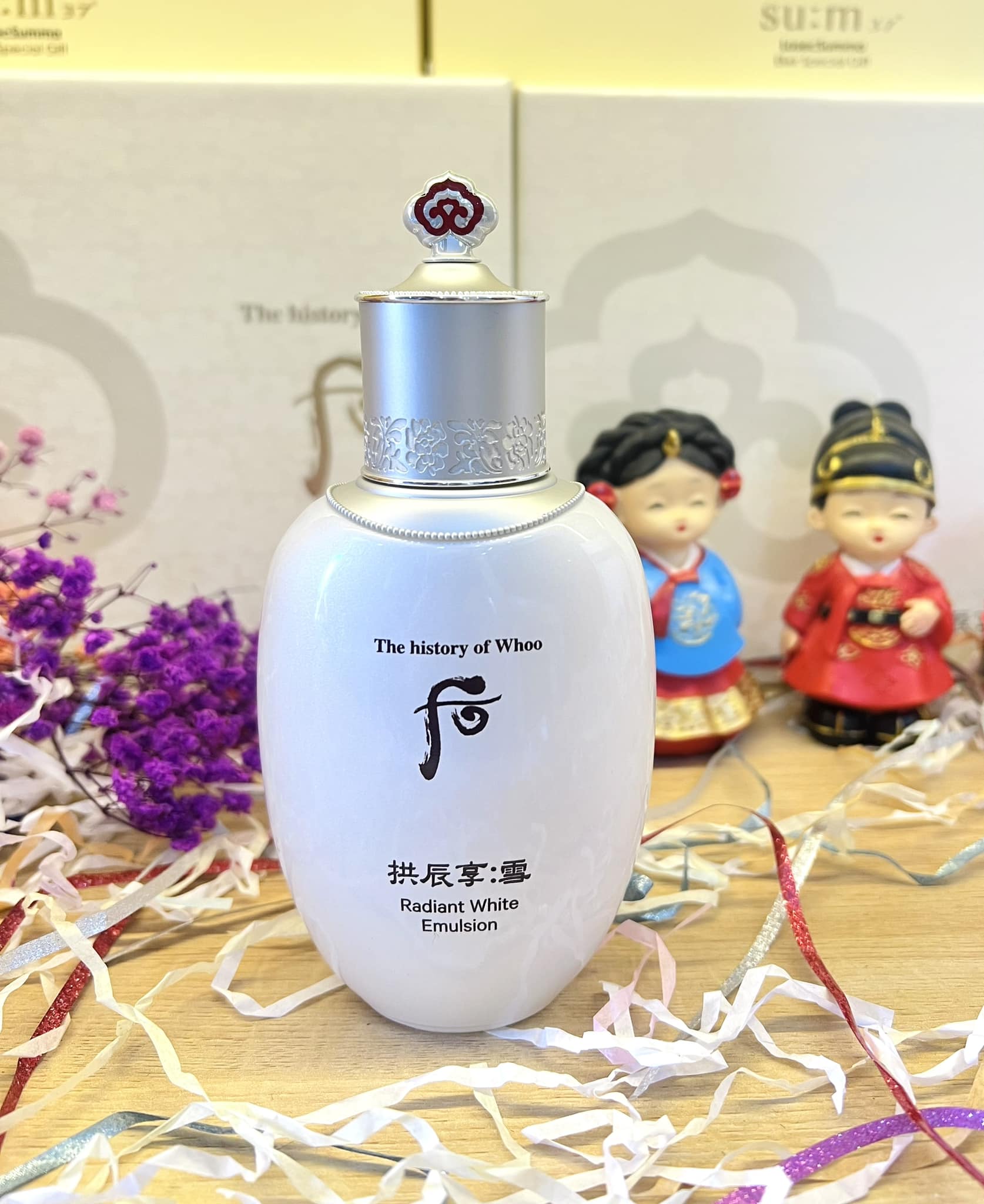 SỮA DƯỠNG WHOO GONGJINHYANG SEOL RADIANT WHITE EMULSION 2