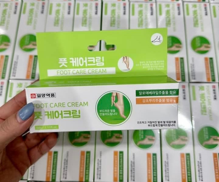 KEM TRỊ NỨT GÓT CHÂN HÀNG NHÀ THUỐC HÀN QUỐC 2