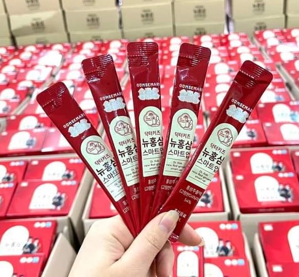 Tinh Chất Nước Hồng Sâm Trẻ Em Ba Con Gấu Gomsemari Hàn Quốc 3